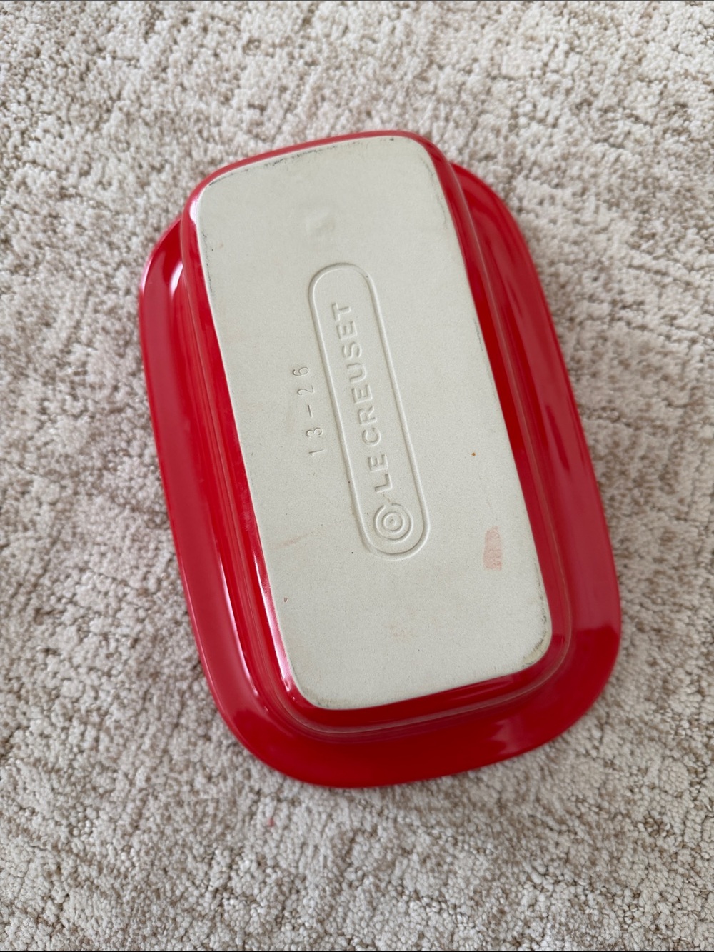 Le Creuset Stoneware Open rectangle baking dish/ server. - Picture 2 of 2